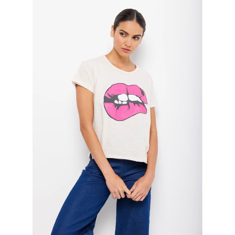 Lisa Todd Womens Love Bites Graphic T-Shirt Slub Cotton Beige Pink Size M